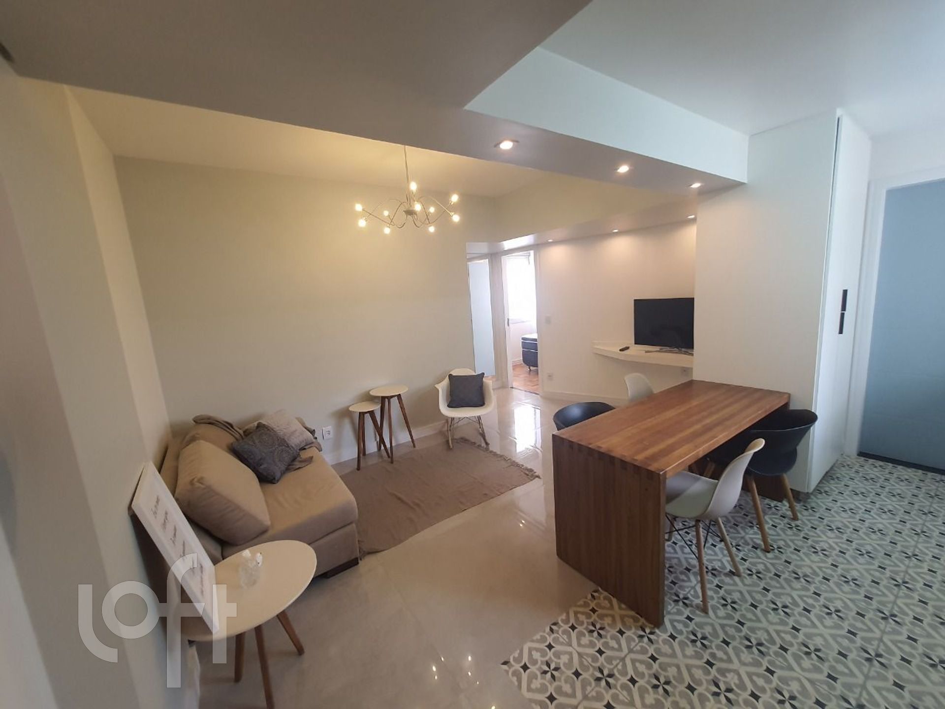 Apartamento à venda com 2 quartos, 56m² - Foto 2