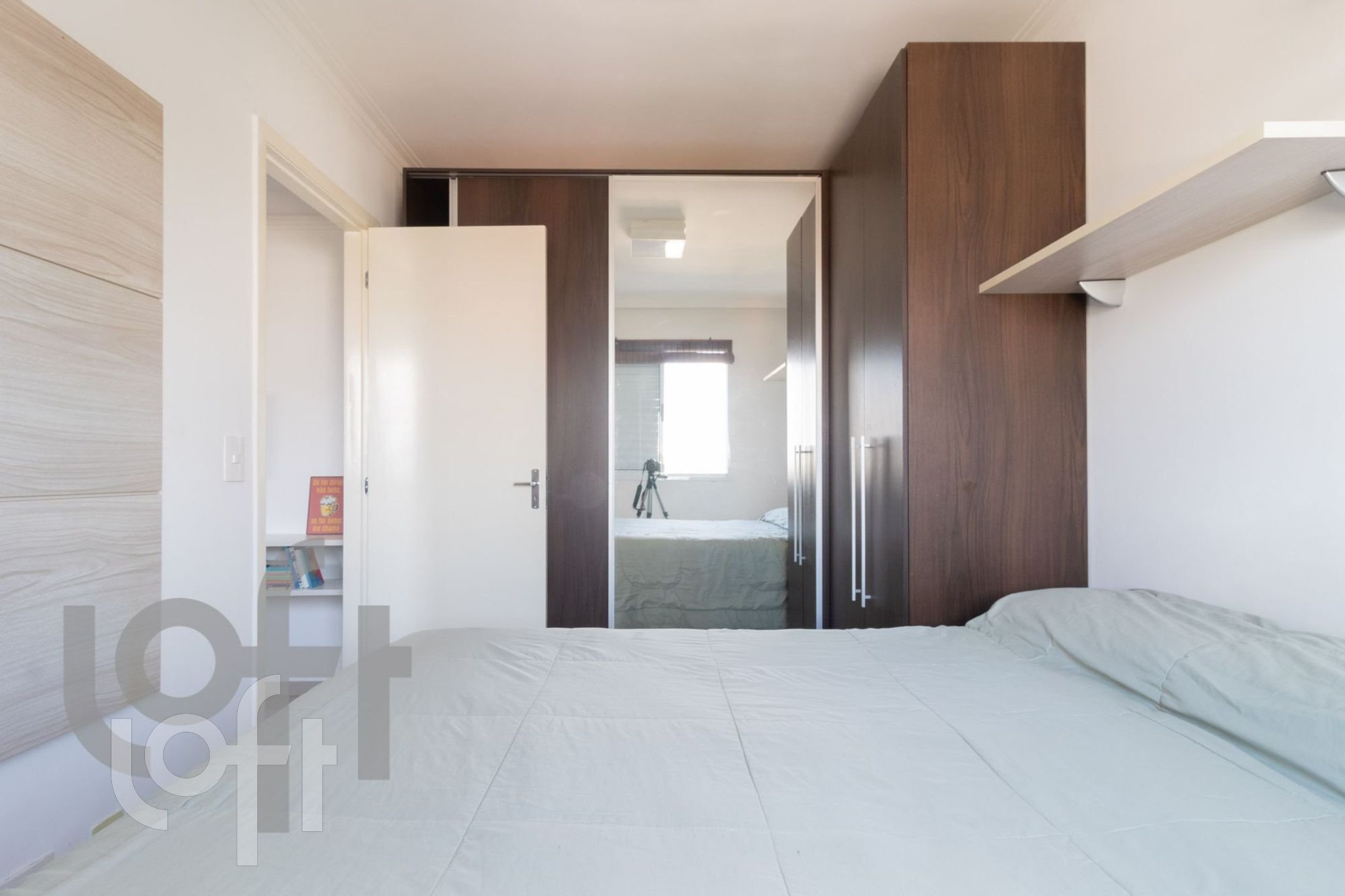 Apartamento à venda com 1 quarto, 46m² - Foto 4