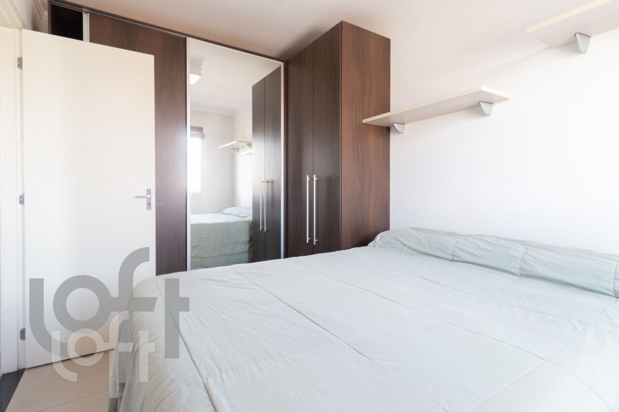 Apartamento à venda com 1 quarto, 46m² - Foto 5