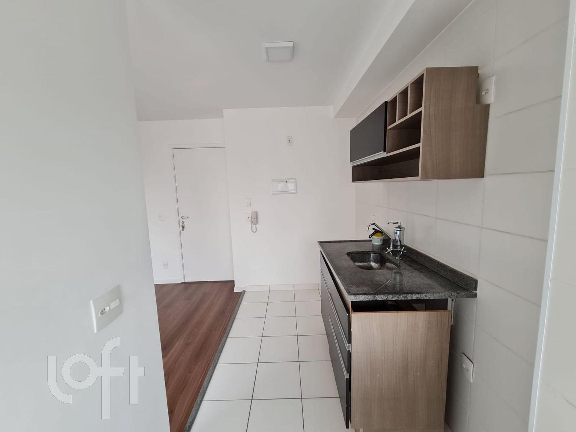 Apartamento à venda com 1 quarto, 33m² - Foto 11