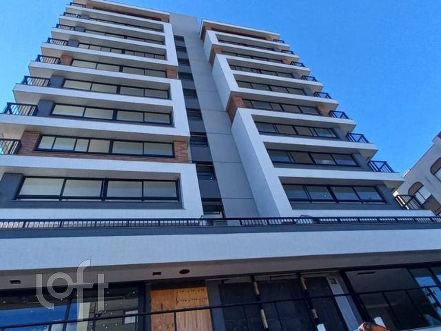 Apartamento com 117m², 3 dormitórios, 1 suíte, 2 vagas, Santa Cecília em Porto Alegre