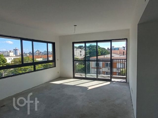 Apartamento com 117m², 3 dormitórios, 1 suíte, 2 vagas, Santa Cecília em Porto Alegre