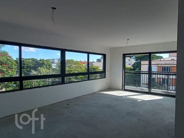 Apartamento com 117m², 3 dormitórios, 1 suíte, 2 vagas, Santa Cecília em Porto Alegre