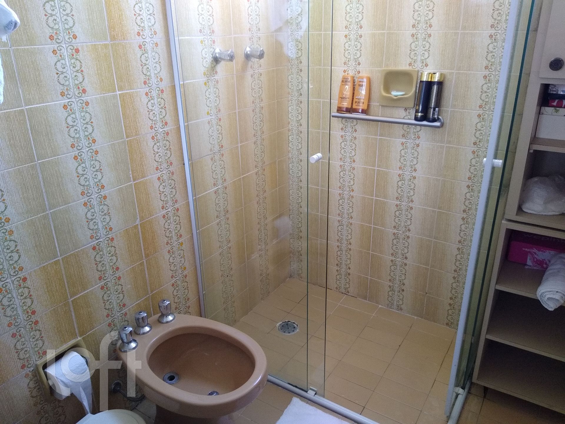 Apartamento à venda com 3 quartos, 130m² - Foto 19