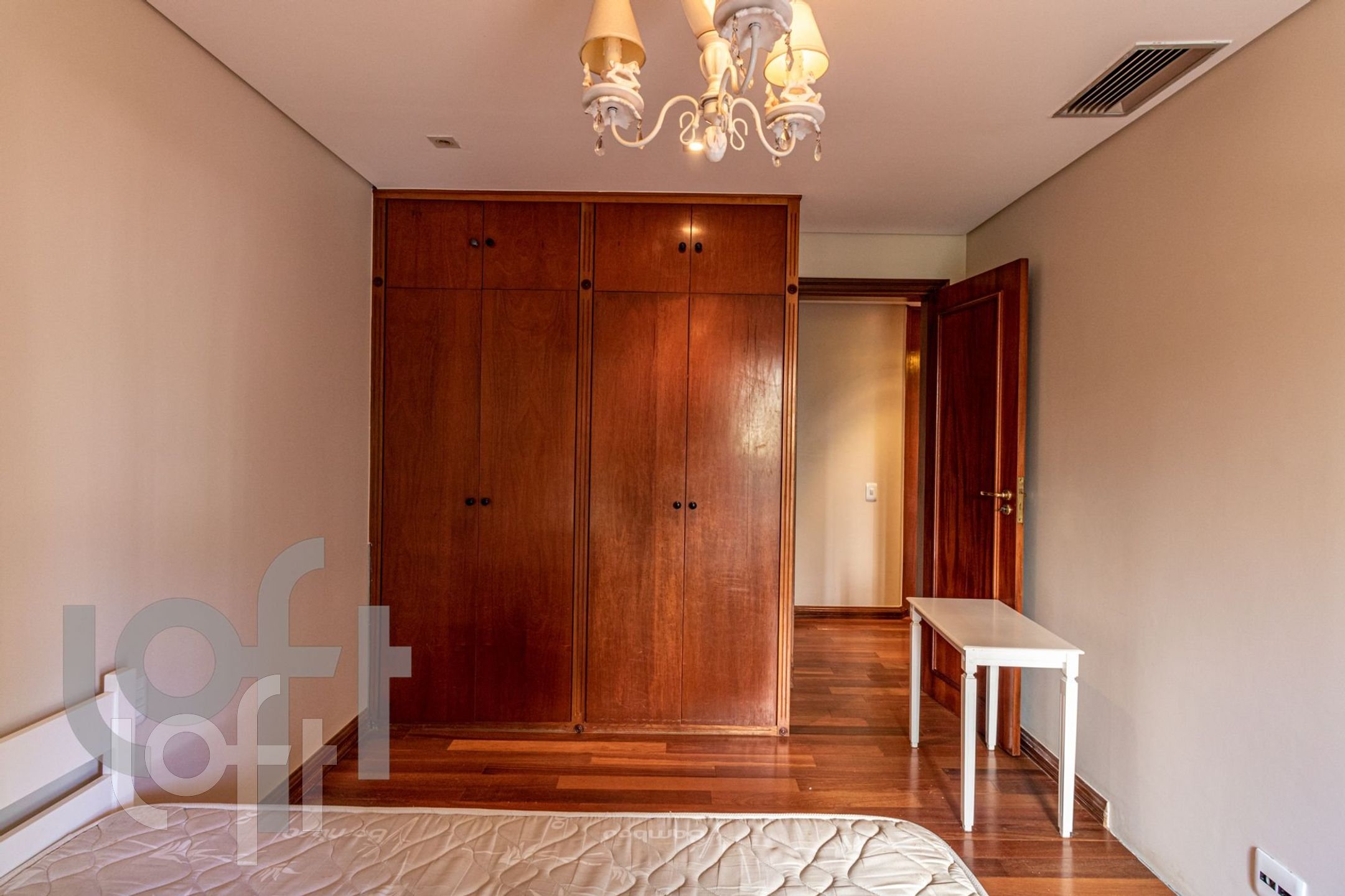 Apartamento à venda com 4 quartos, 300m² - Foto 14