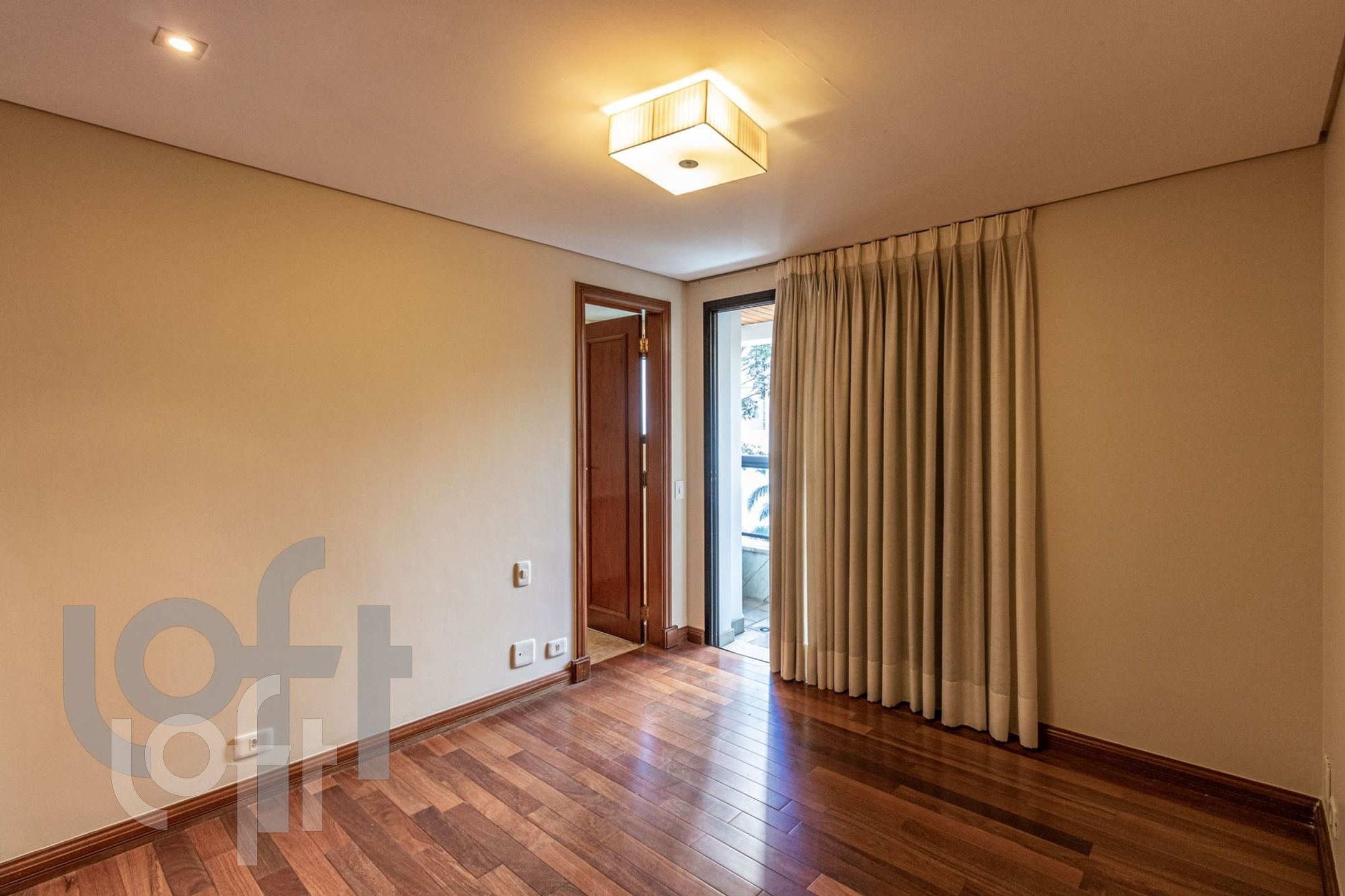 Apartamento à venda com 4 quartos, 300m² - Foto 10