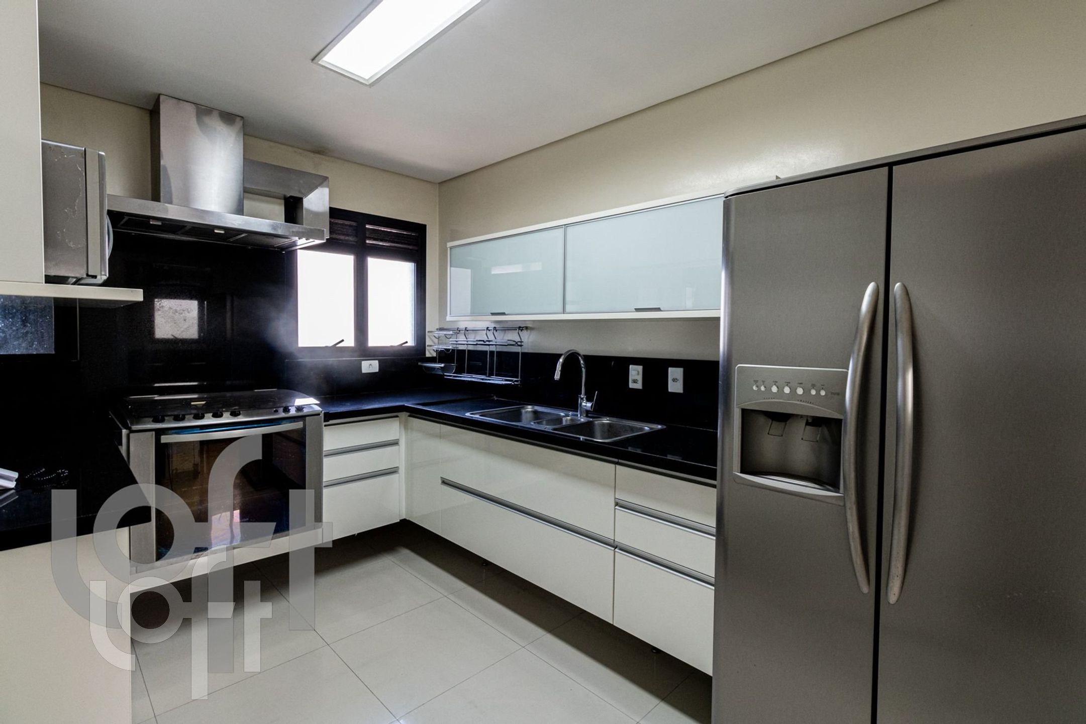 Apartamento à venda com 4 quartos, 300m² - Foto 38