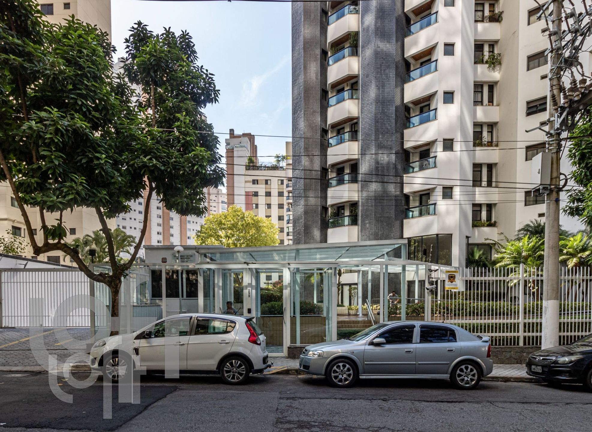 Apartamento à venda com 4 quartos, 300m² - Foto 46