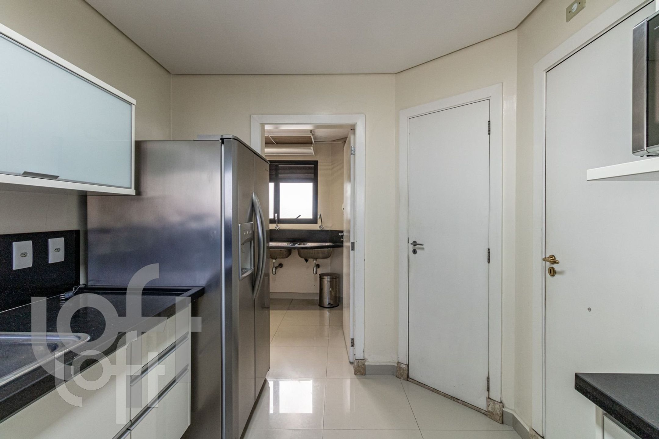 Apartamento à venda com 4 quartos, 300m² - Foto 37