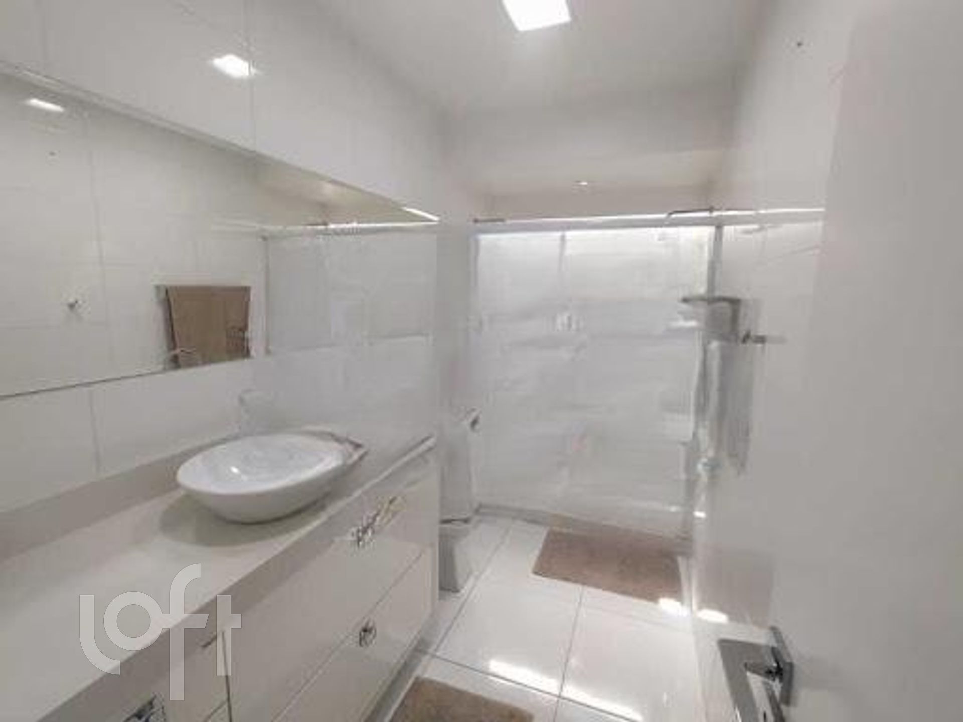 Apartamento à venda com 3 quartos, 110m² - Foto 1