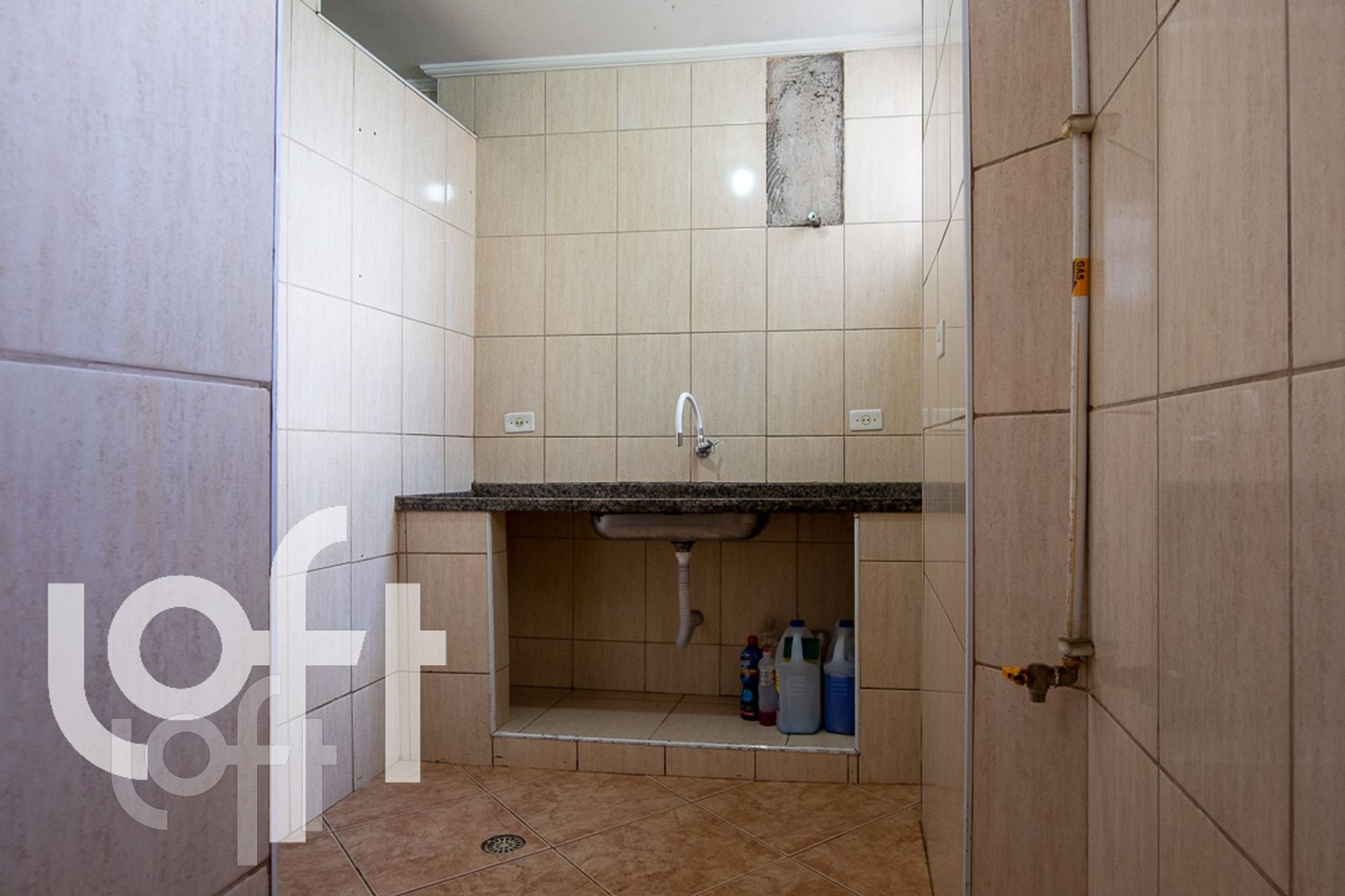 Apartamento à venda com 1 quarto, 48m² - Foto 17