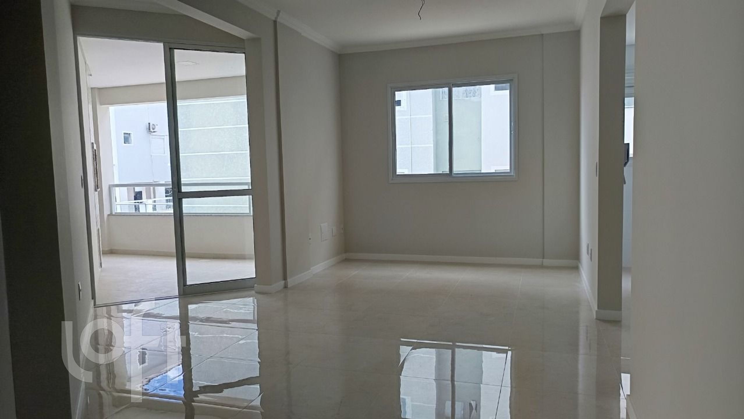 Apartamento à venda em Ingleses com 86 m², 2 quartos, 1 suíte, 1 vaga