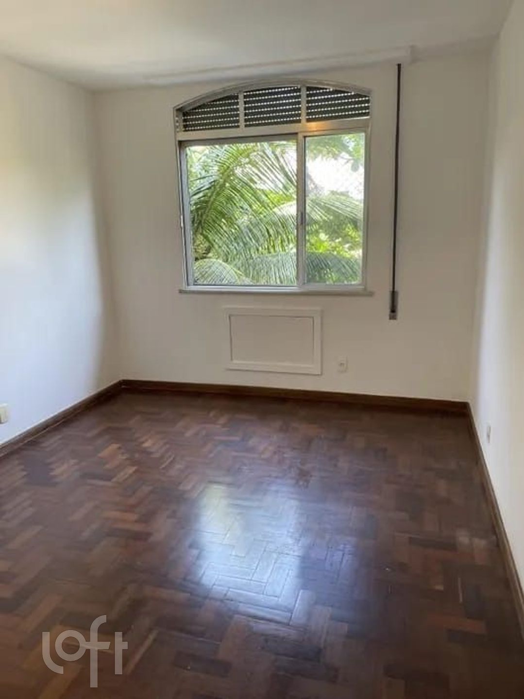 Apartamento à venda com 3 quartos, 162m² - Foto 8