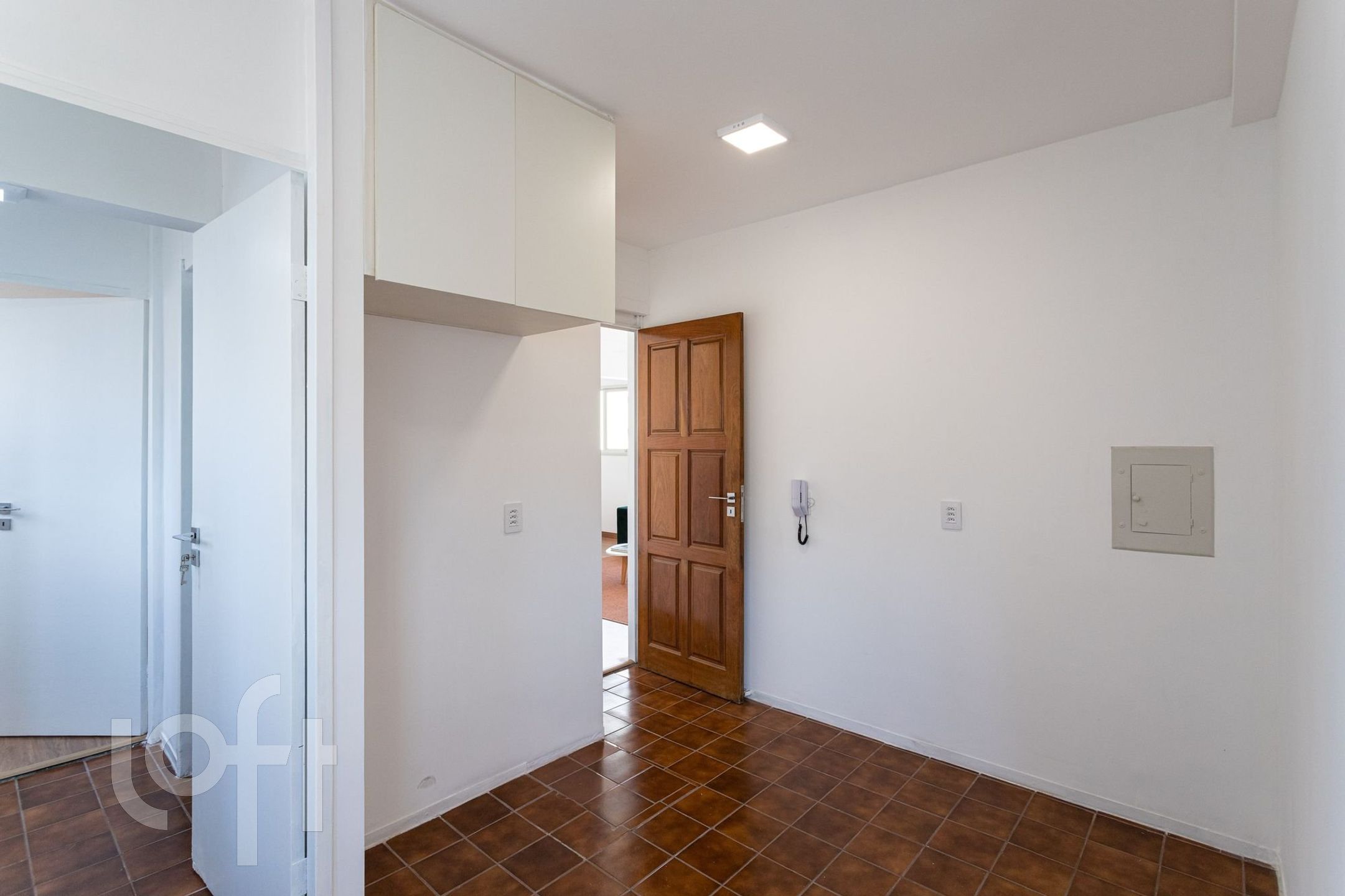 Apartamento à venda com 3 quartos, 121m² - Foto 27