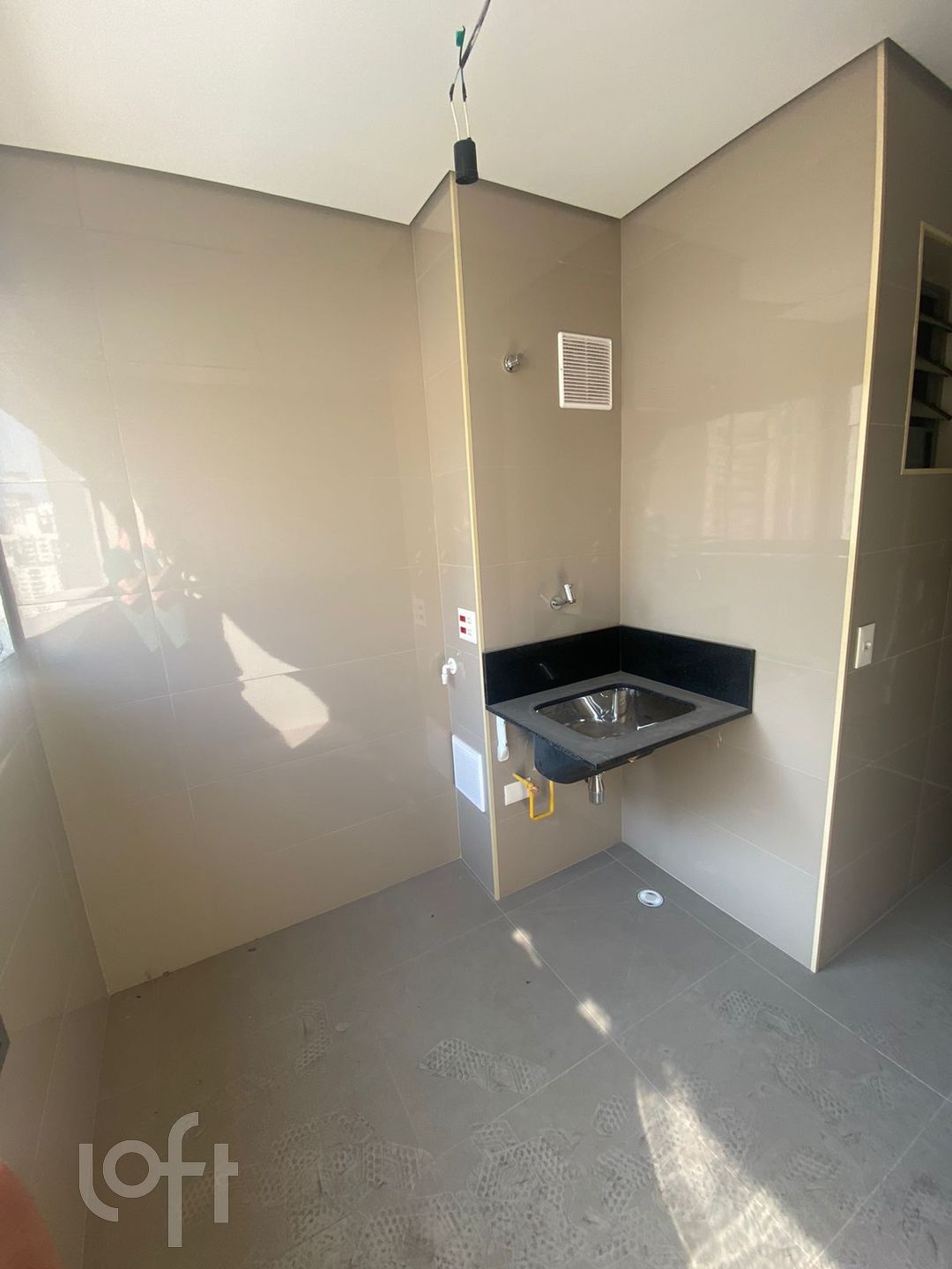 Apartamento à venda com 3 quartos, 160m² - Foto 9