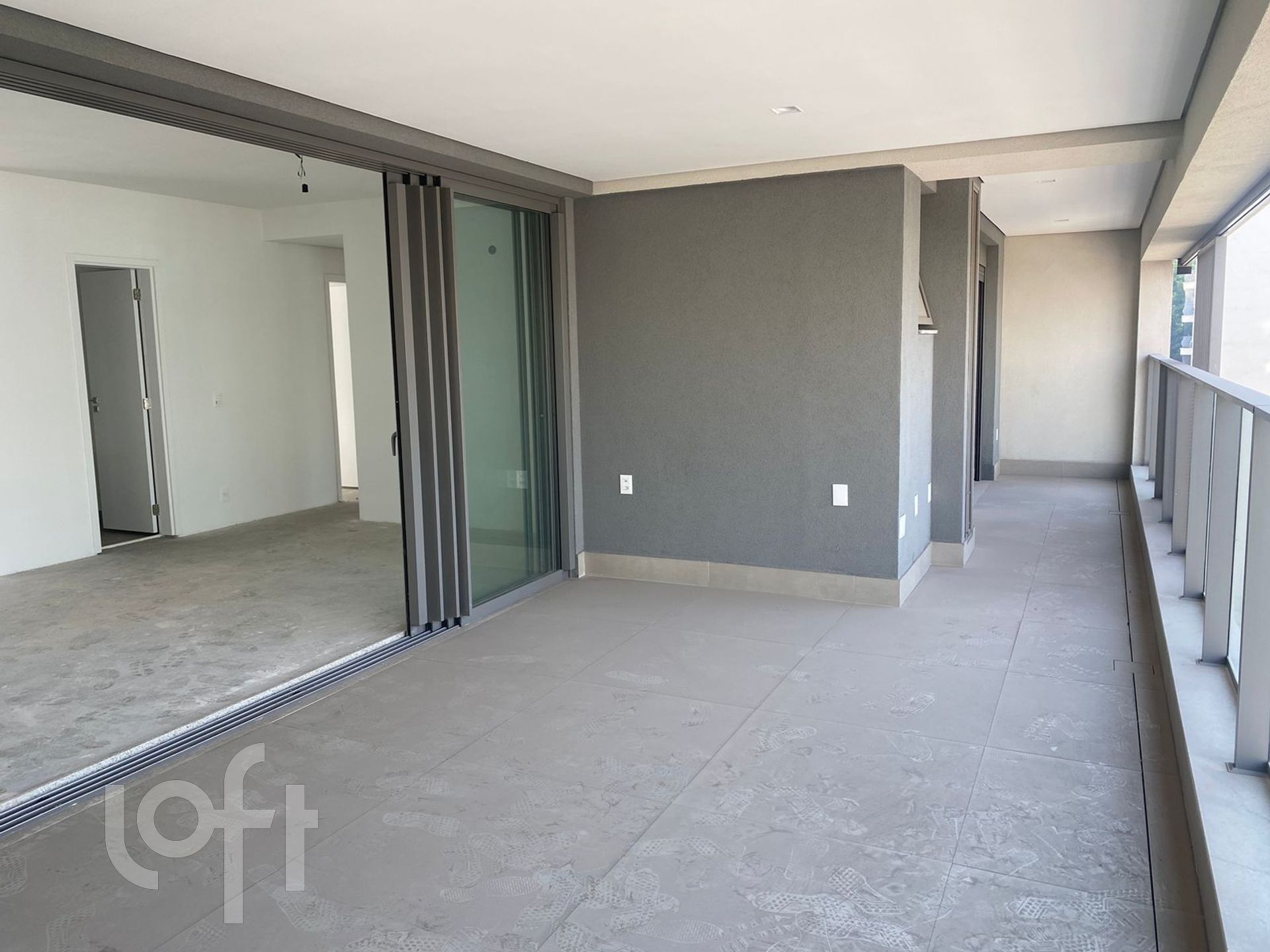 Apartamento à venda com 3 quartos, 160m² - Foto 5