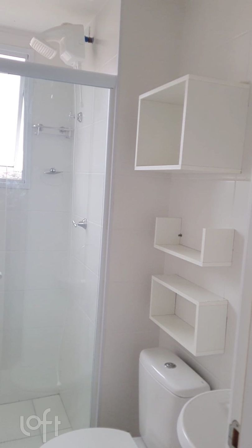 Apartamento à venda com 2 quartos, 40m² - Foto 11