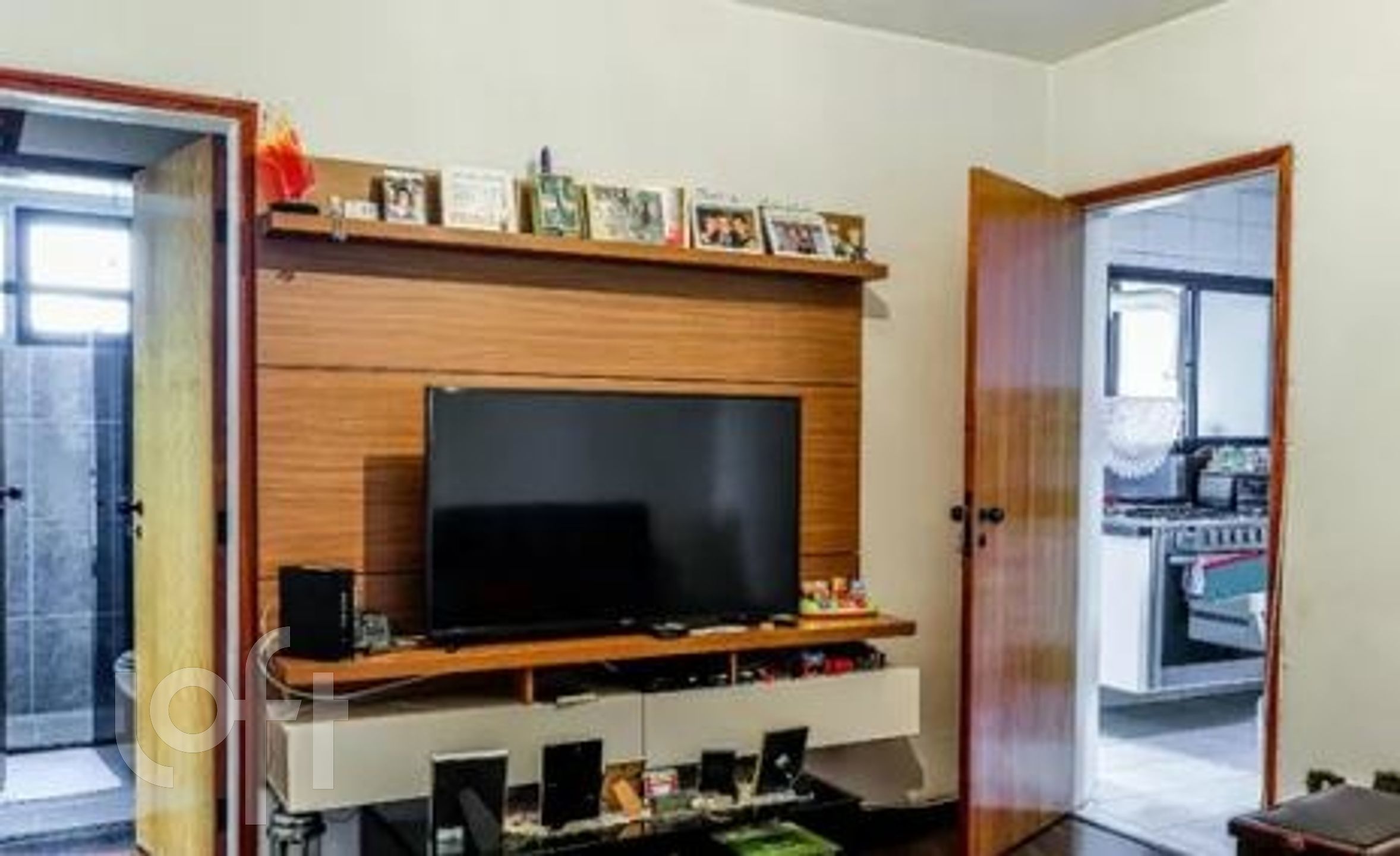 Apartamento à venda com 3 quartos, 140m² - Foto 3