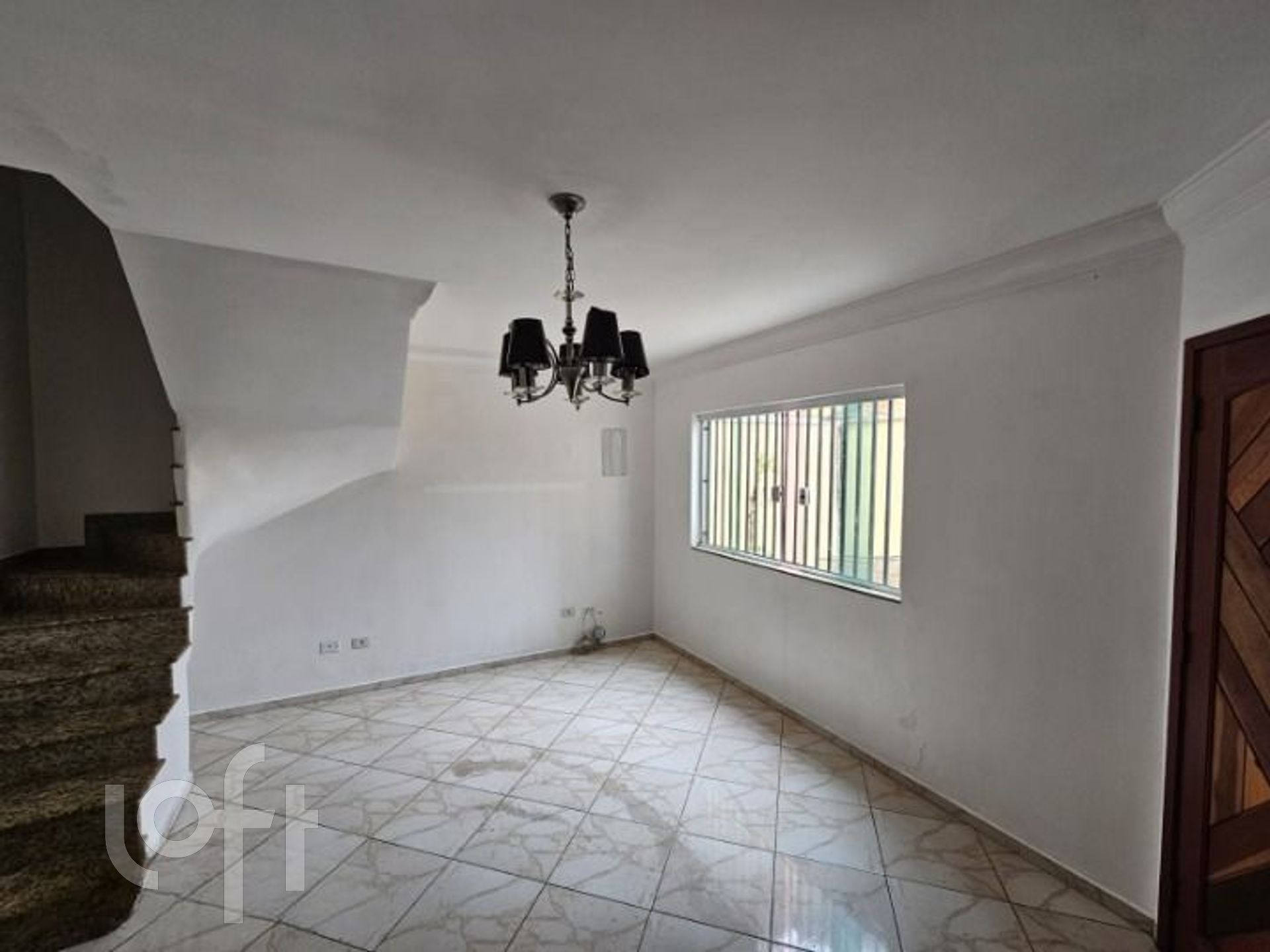 Casa à venda em Penha com 123 m², 3 quartos, 1 suí