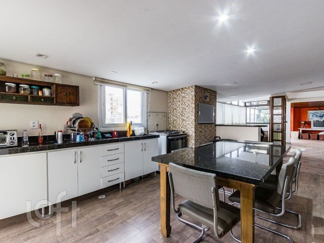 Apartamento com 364m², 3 dormitórios, 3 suítes, 2 vagas, Jardim Botânico em Porto Alegre