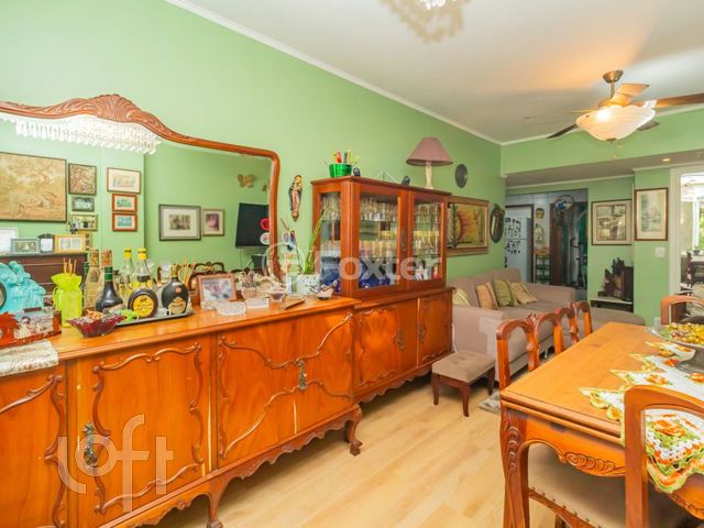 Apartamento com 119m², 3 dormitórios, 1 suíte, 2 vagas, Auxiliadora em Porto Alegre