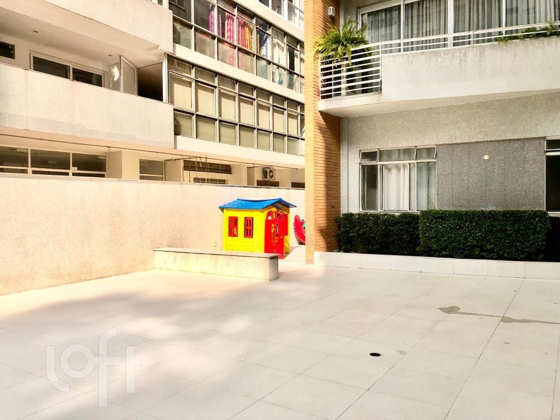 Apartamento à venda com 3 quartos, 250m² - Foto 13