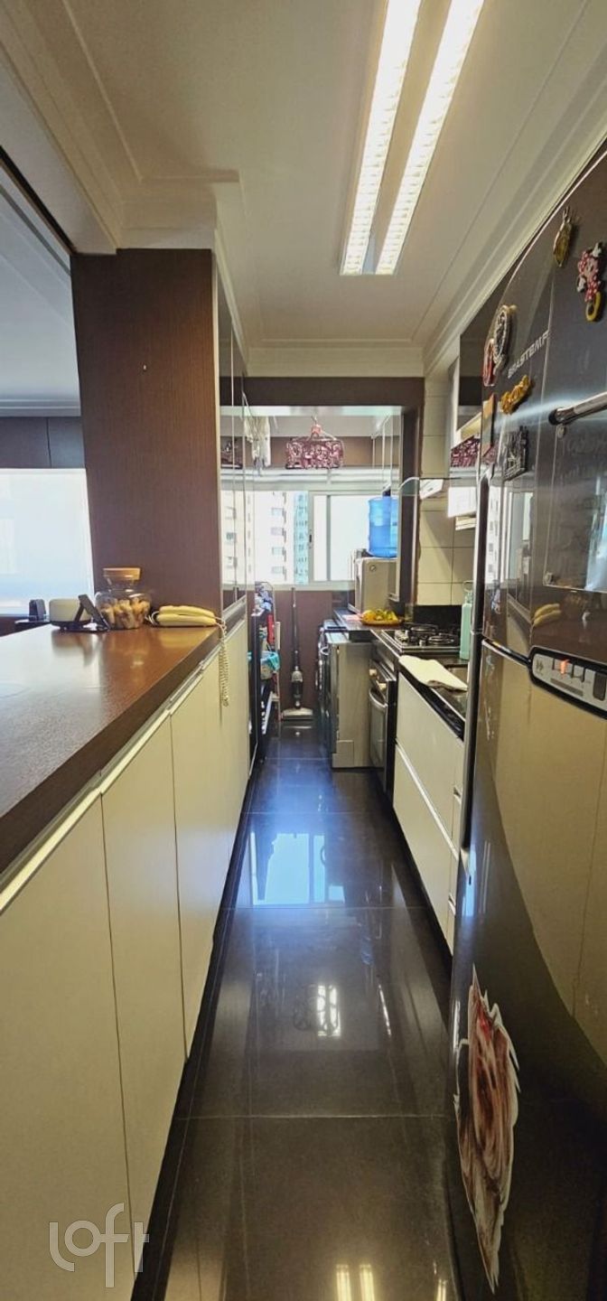 Apartamento à venda com 2 quartos, 67m² - Foto 9