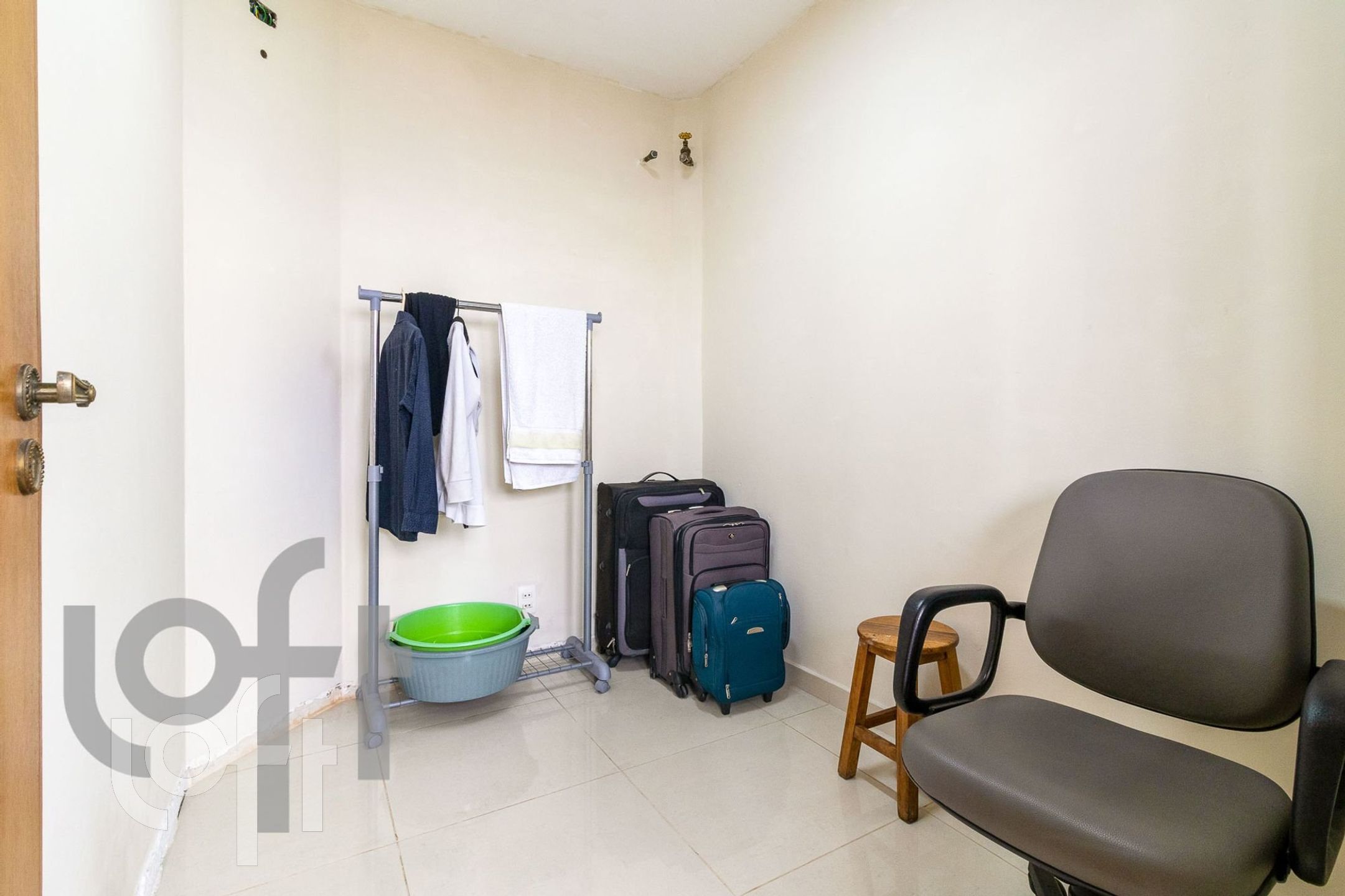 Apartamento à venda com 3 quartos, 246m² - Foto 19