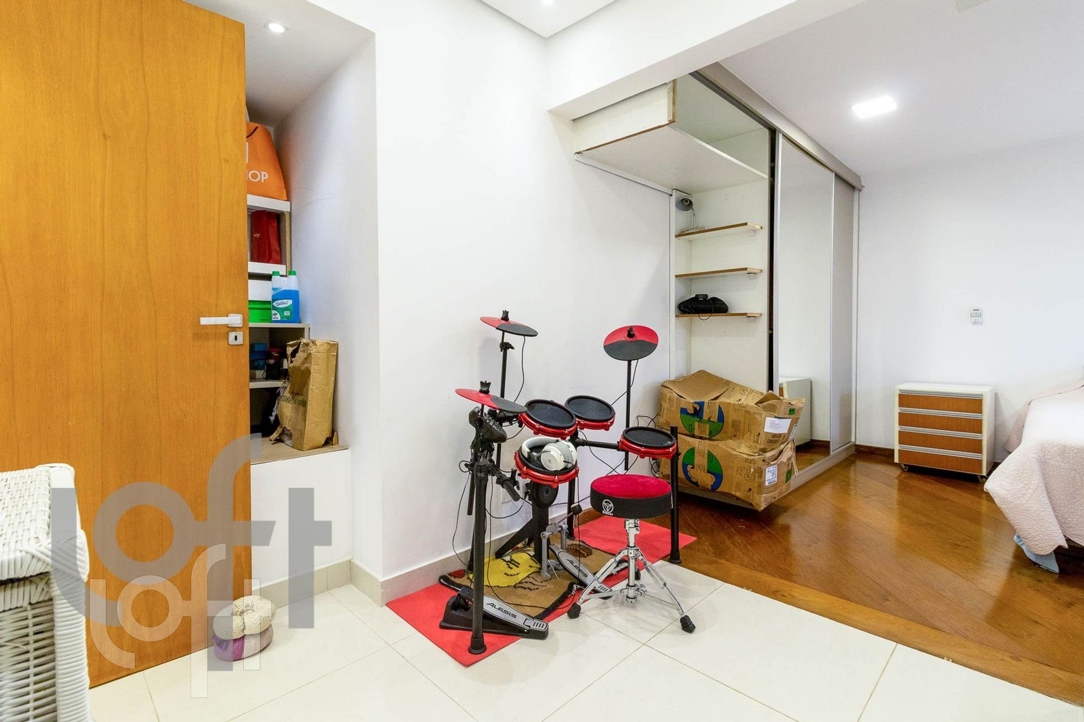 Apartamento à venda com 3 quartos, 246m² - Foto 21