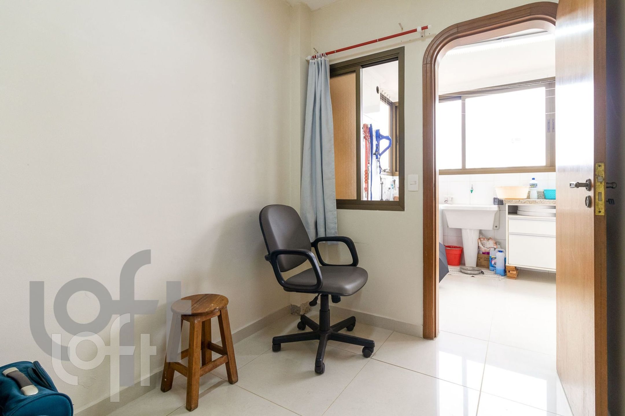 Apartamento à venda com 3 quartos, 246m² - Foto 18