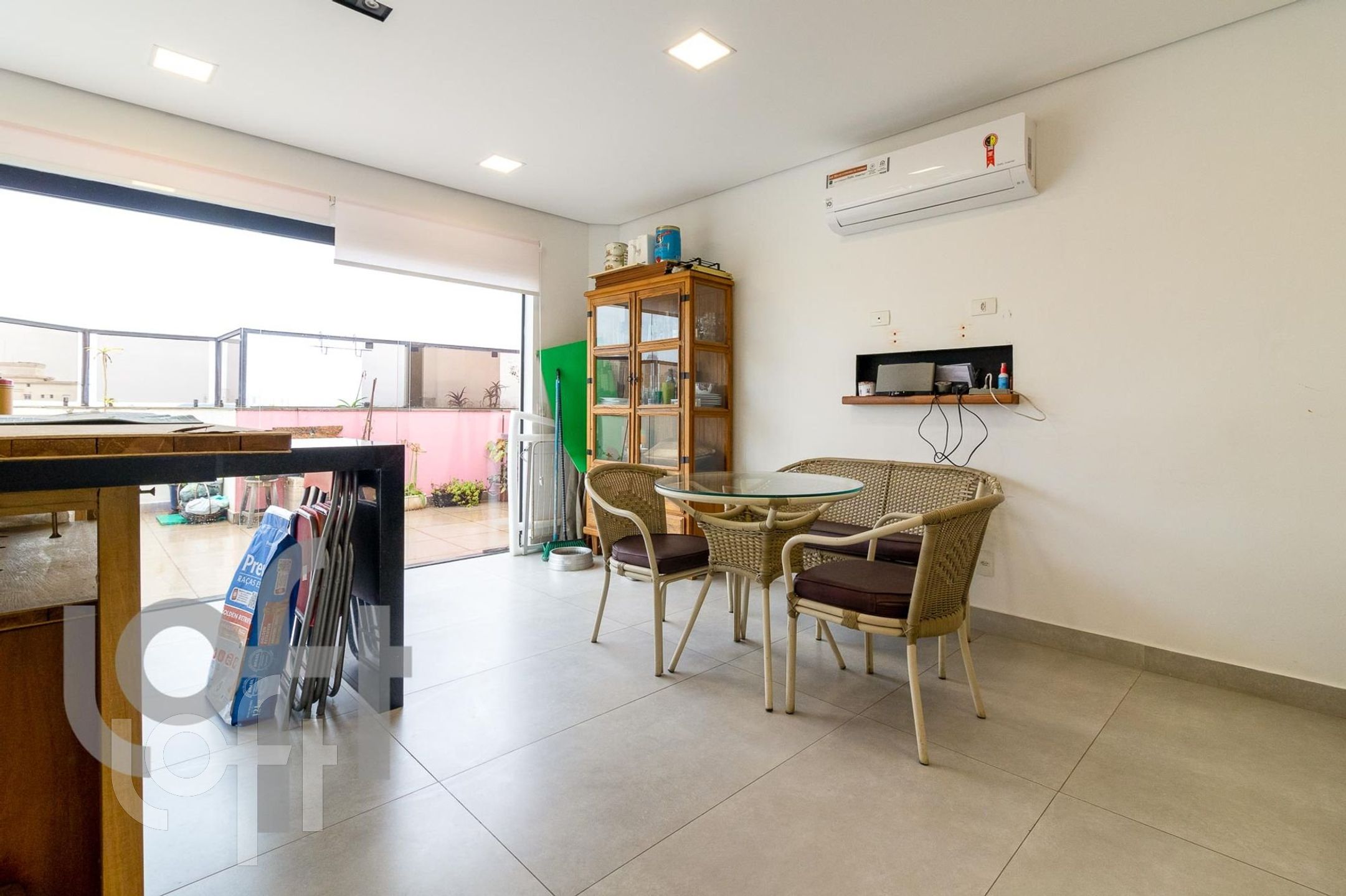 Apartamento à venda com 3 quartos, 246m² - Foto 43