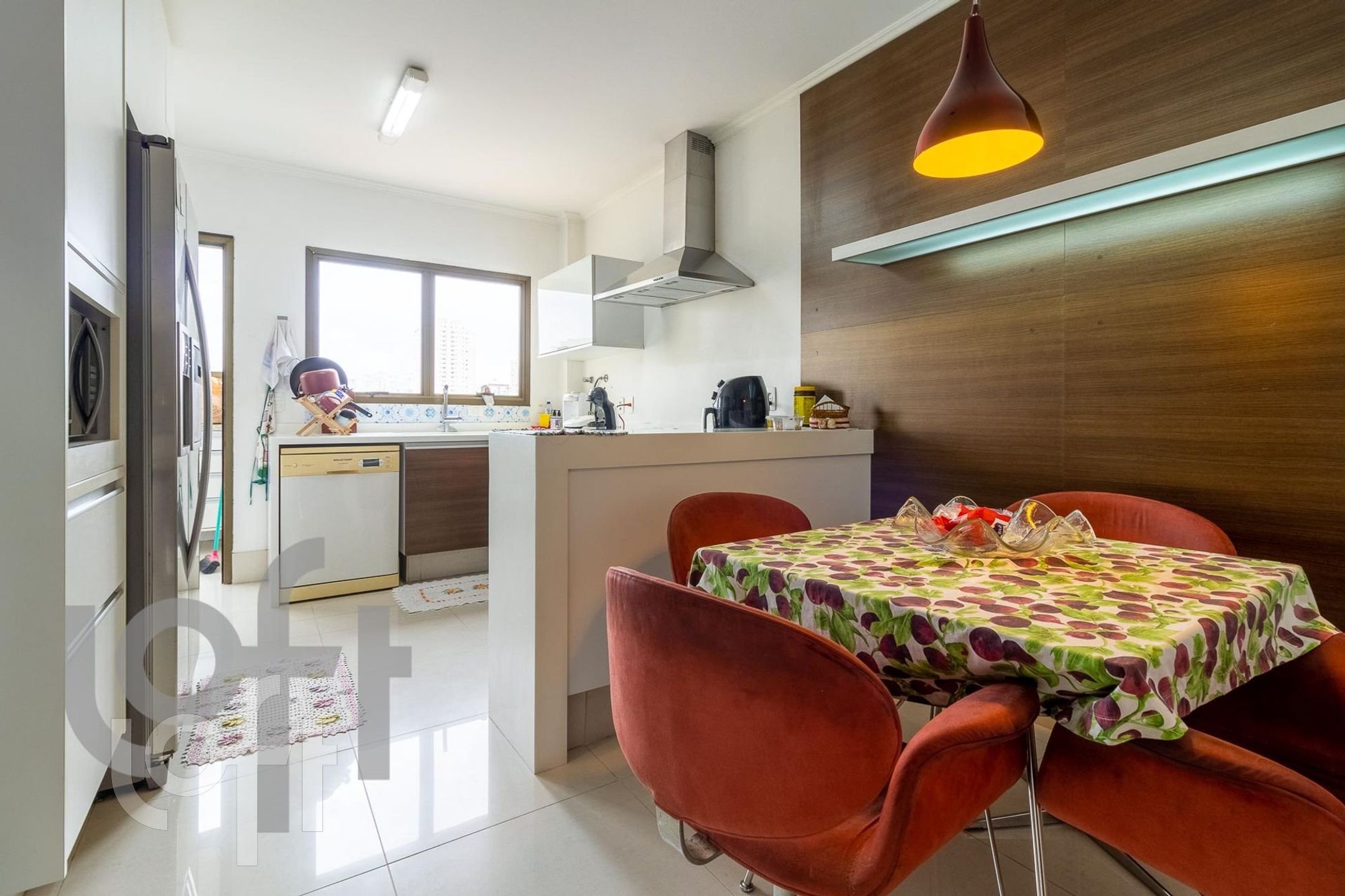 Apartamento à venda com 3 quartos, 246m² - Foto 73