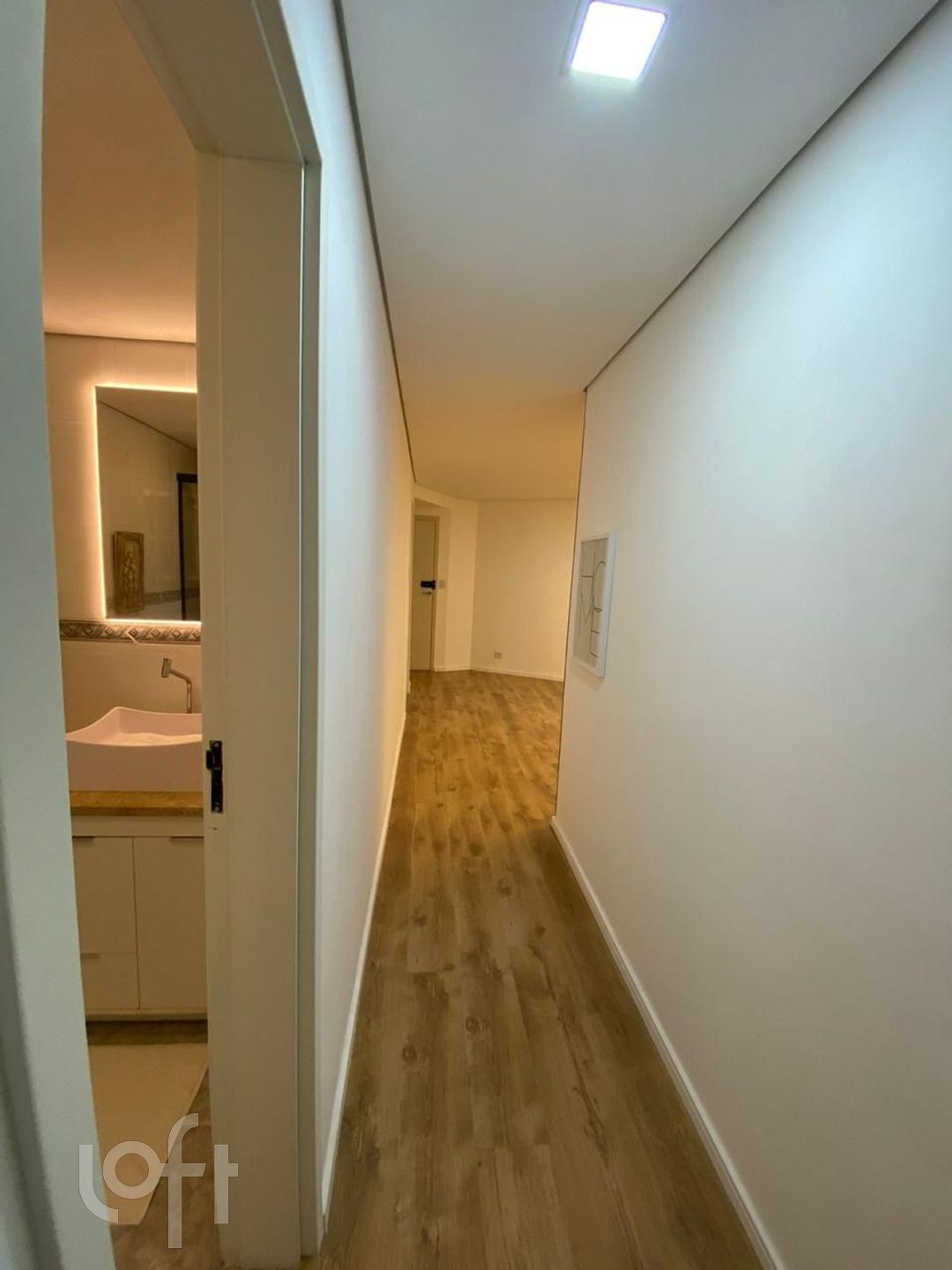 Apartamento à venda com 2 quartos, 64m² - Foto 32