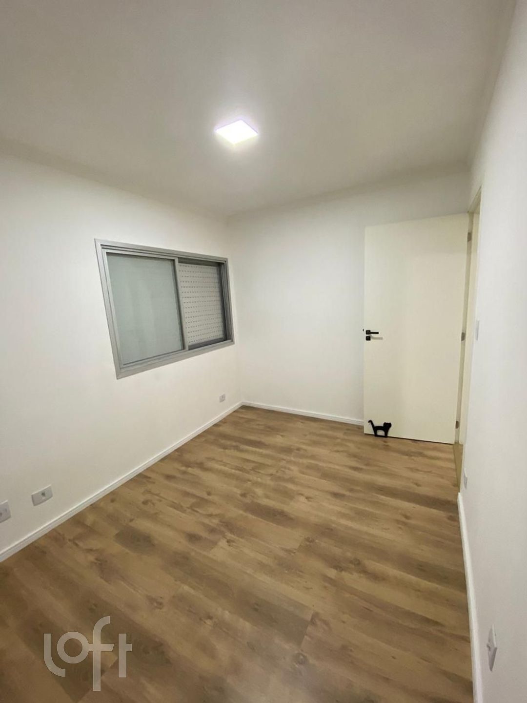 Apartamento à venda com 2 quartos, 64m² - Foto 15