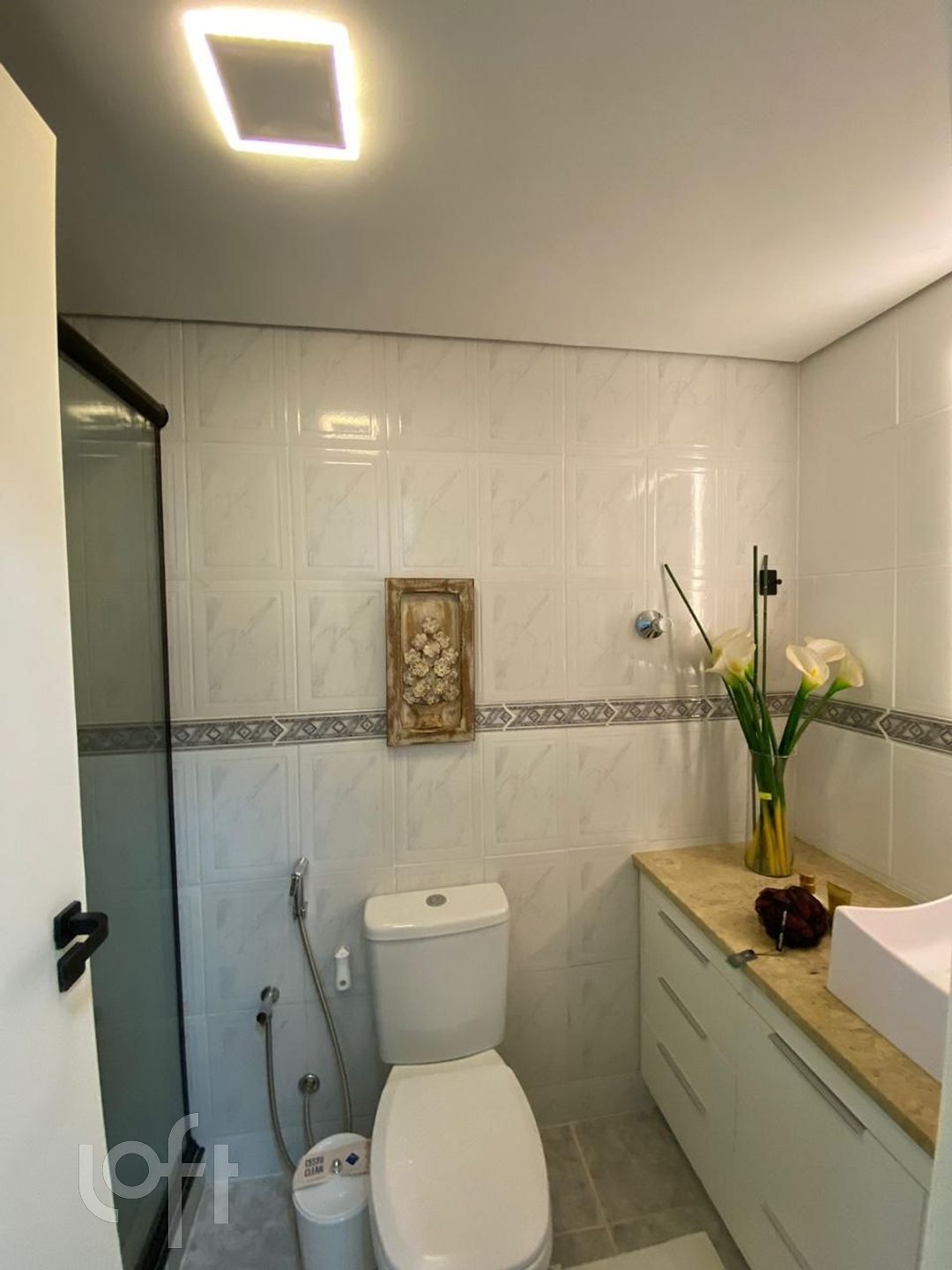 Apartamento à venda com 2 quartos, 64m² - Foto 27