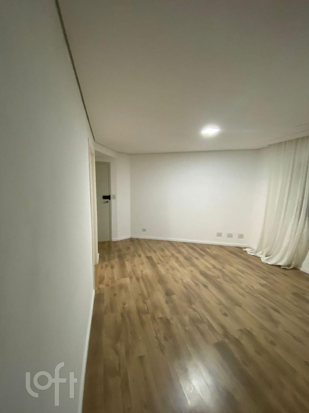 Apartamento à venda com 2 quartos, 64m² - Foto 3