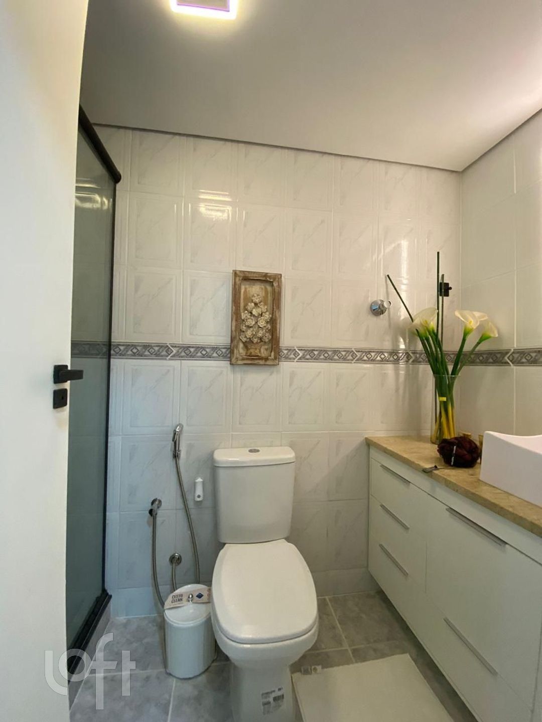 Apartamento à venda com 2 quartos, 64m² - Foto 28