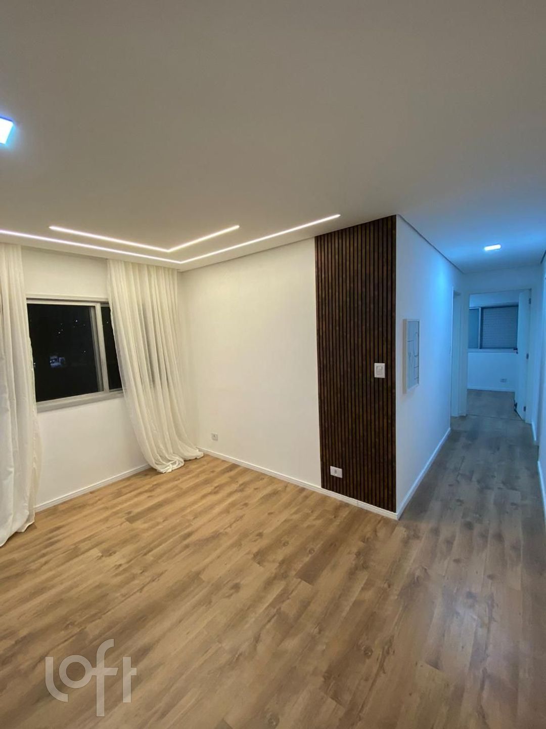 Apartamento à venda com 2 quartos, 64m² - Foto 4