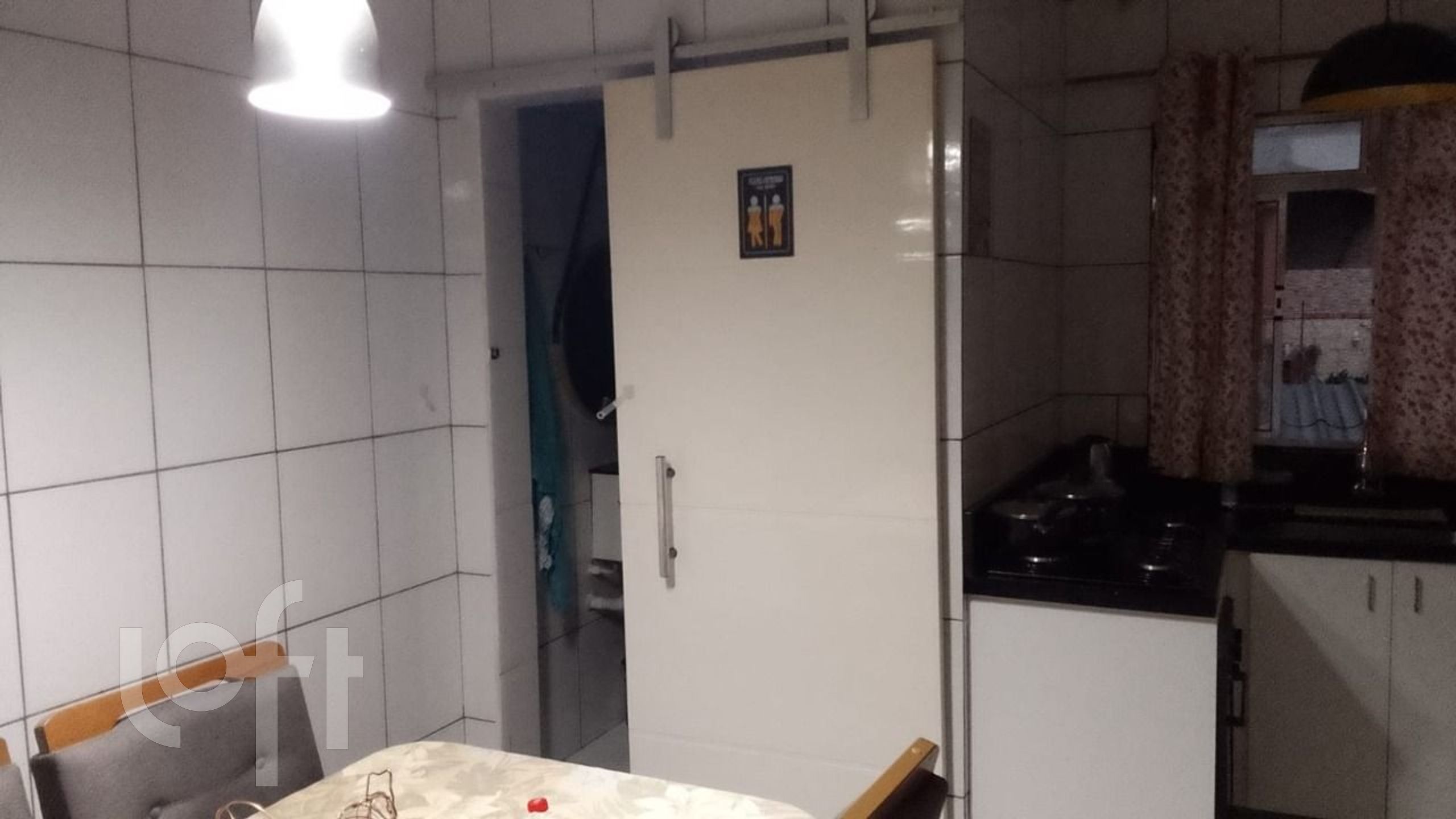 Casa à venda com 2 quartos, 140m² - Foto 7