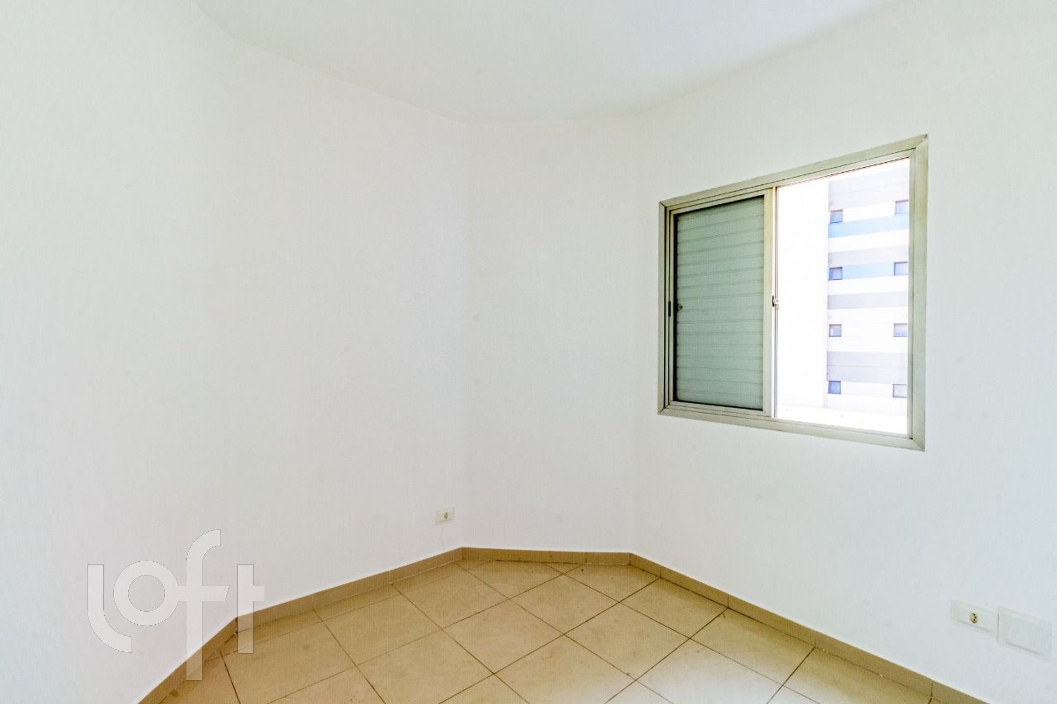 Apartamento à venda com 1 quarto, 30m² - Foto 6