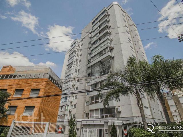 Apartamento com 102m², 2 dormitórios, 1 suíte, 2 vagas, Bela Vista em Porto Alegre