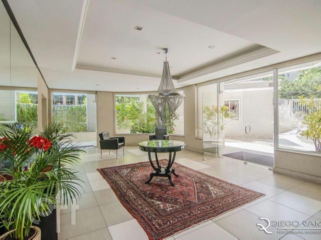 Apartamento com 102m², 2 dormitórios, 1 suíte, 2 vagas, Bela Vista em Porto Alegre