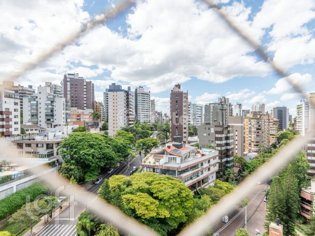 Apartamento com 102m², 2 dormitórios, 1 suíte, 2 vagas, Bela Vista em Porto Alegre