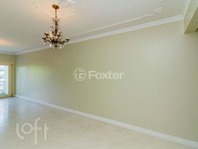 Apartamento com 142m², 3 dormitórios, 1 vaga, Independência em Porto Alegre