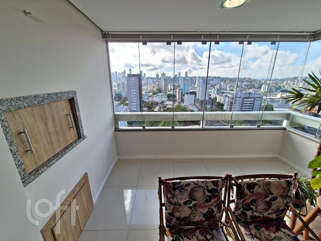 Apartamento com 80m², 2 dormitórios, 1 vaga, Rio Branco em Novo Hamburgo