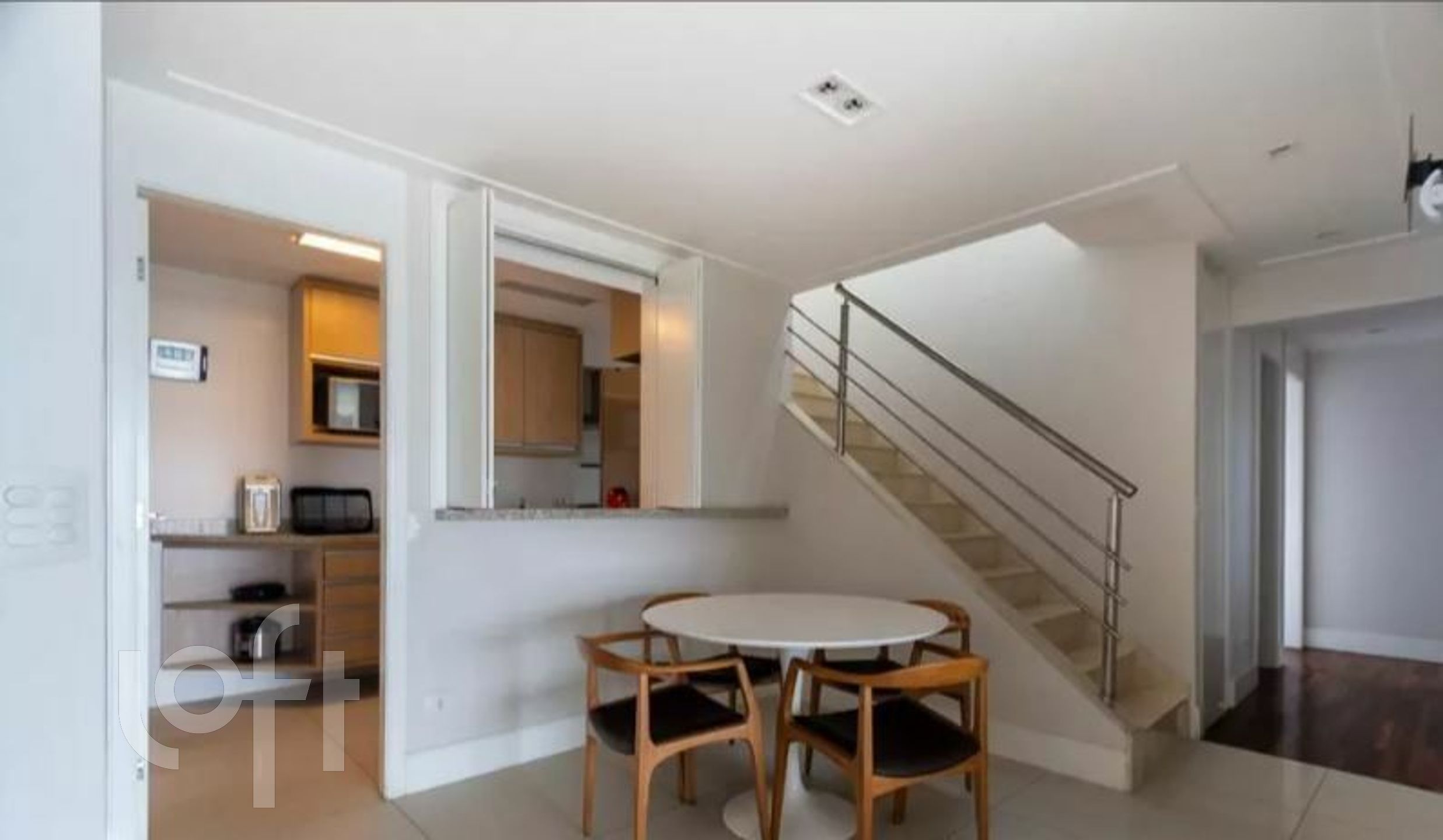 Apartamento à venda com 4 quartos, 230m² - Foto 7