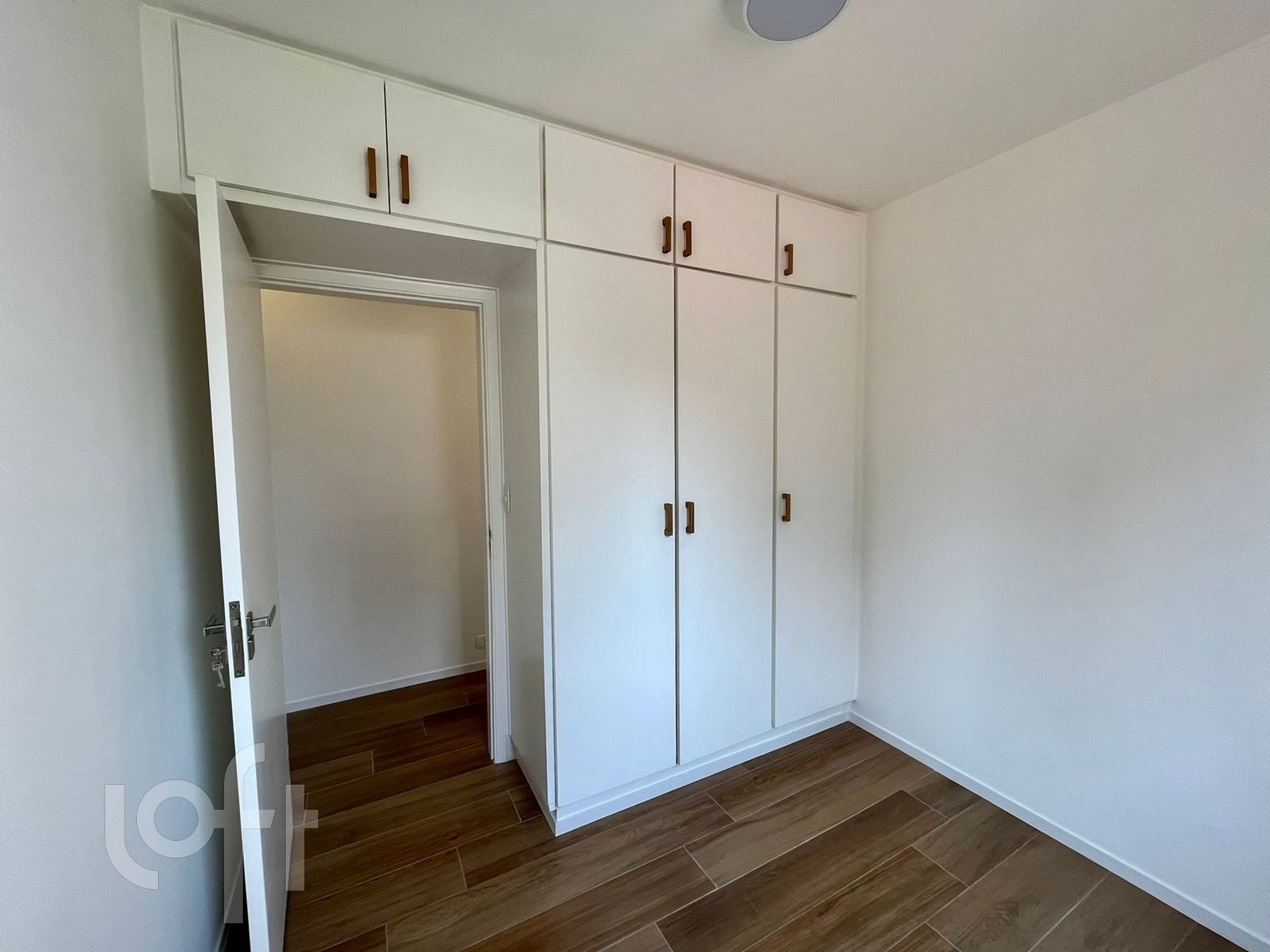 Apartamento à venda com 2 quartos, 68m² - Foto 15