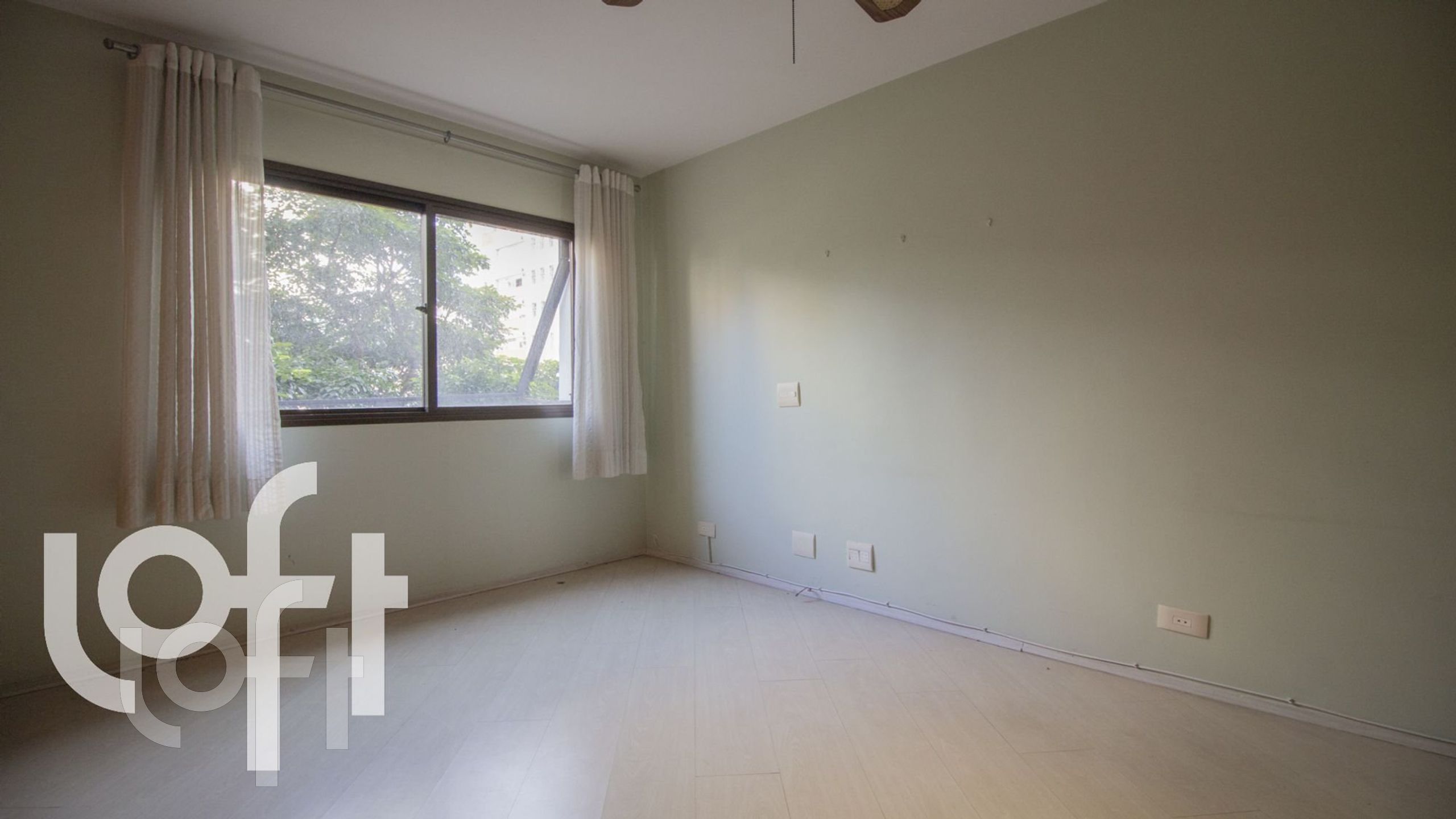 Apartamento à venda com 4 quartos, 198m² - Foto 5