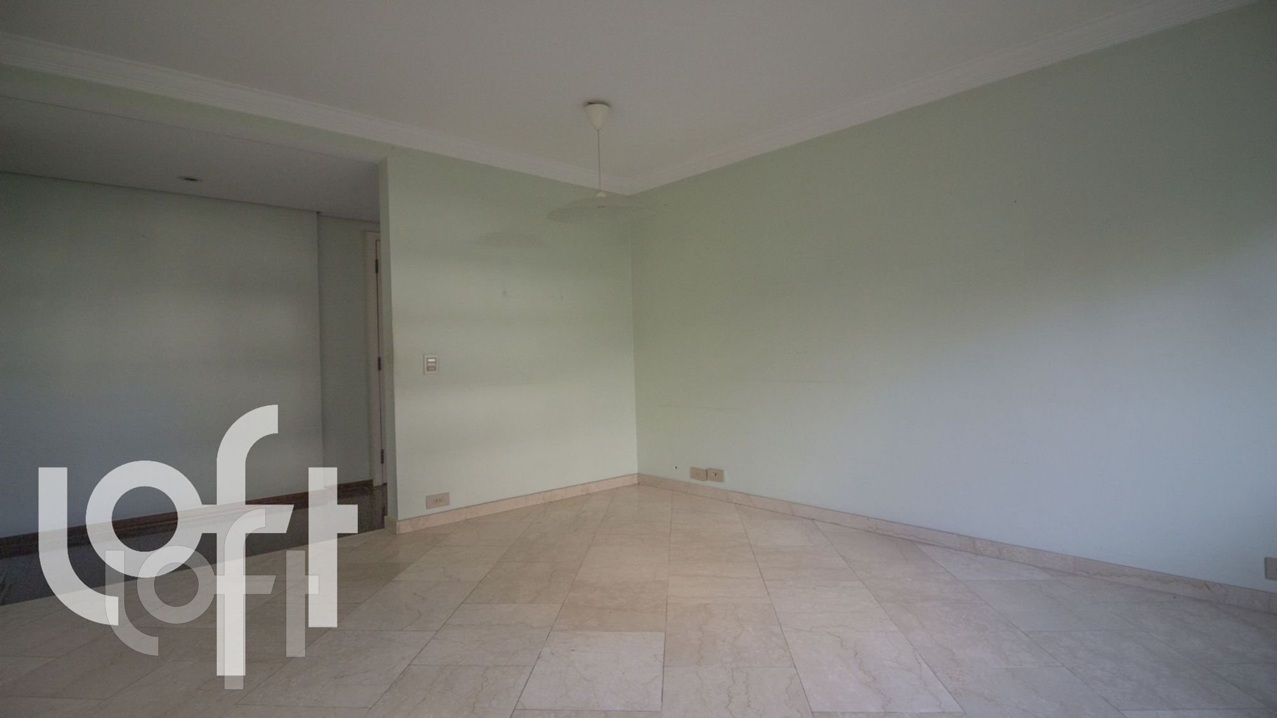 Apartamento à venda com 4 quartos, 198m² - Foto 19