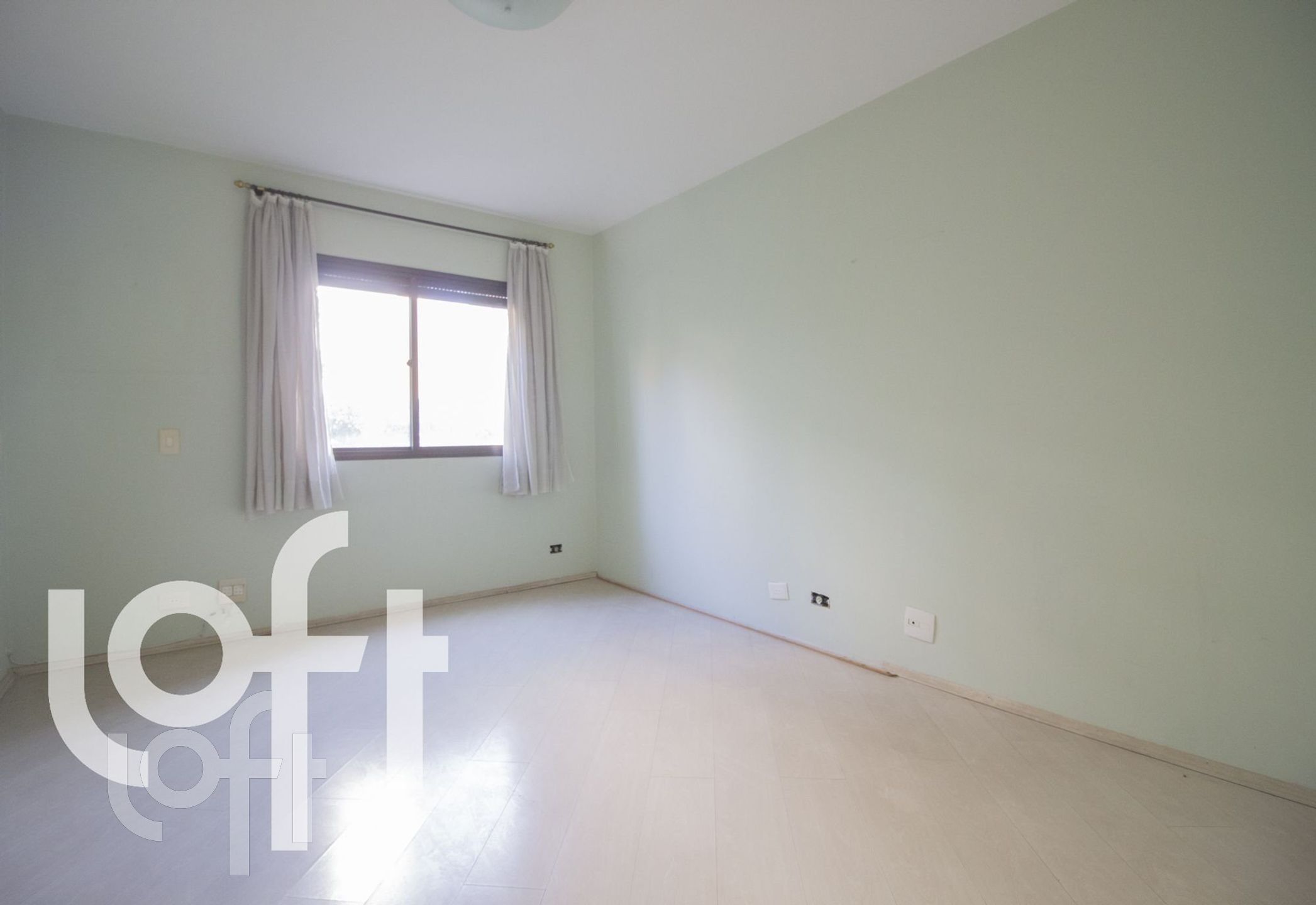 Apartamento à venda com 4 quartos, 198m² - Foto 15